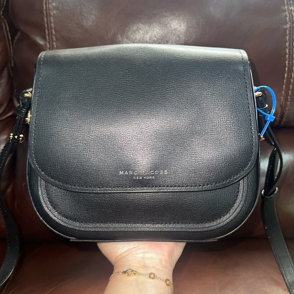 Marc Jacobs Handbags - 🔥🔥🔥Marc Jacobs Rider Black Leather Saddle Crossbody Bag